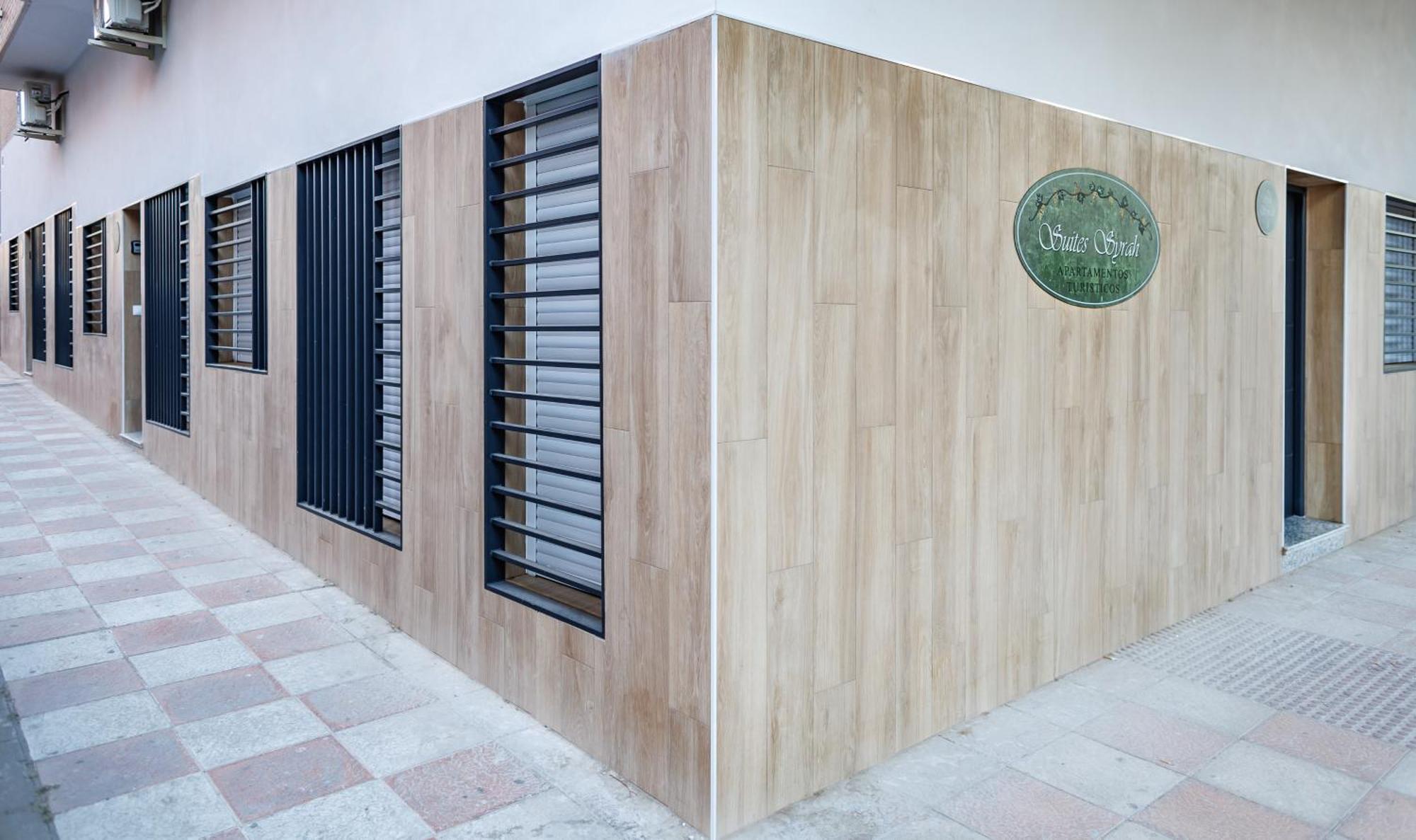 Apartamentos Luxury Suites Syrah Almendralejo Eksteriør bilde